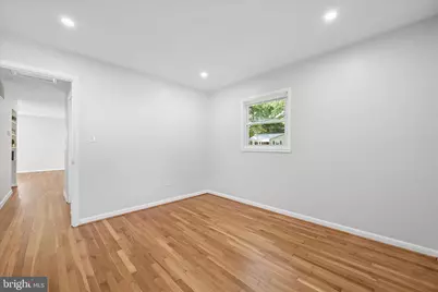 115 Woodland Road, Gaithersburg, MD 20877 - Photo 17