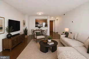10101 Grosvenor Pl, Rockville, MD 20852 - Photo 3