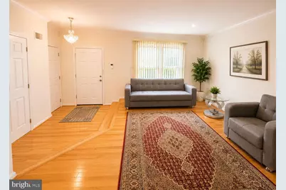 20249 Red Buckeye Court, Germantown, MD 20876 - Photo 3