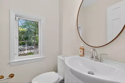 4722 Cumberland Avenue, Chevy Chase, MD 20815 - Photo 19