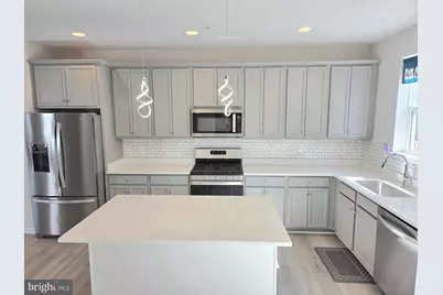 13146 Dowdens Station Way, Clarksburg, MD 20871 - Photo 5
