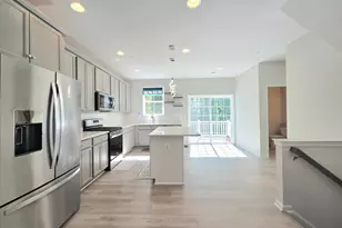 13146 Dowdens Sta Wy, Clarksburg, MD 20871 - Photo 3