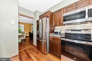 1703 Logmill Ln, Gaithersburg, MD 20879 - Photo 19