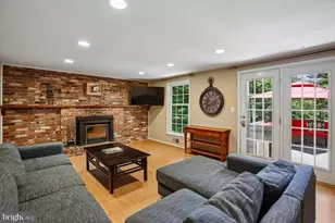 11303 Hounds Way, North Bethesda, MD 20852 - Photo 23