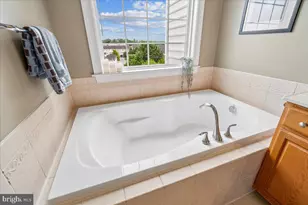 23357 Arora Hills Dr, Clarksburg, MD 20871 - Photo 31