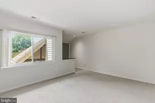 18315 Leman Lake Dr, Olney, MD 20832 - Photo 9