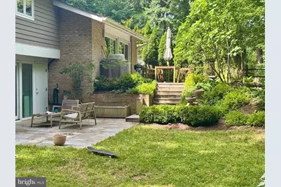 8200 Stone Trail Drive, Bethesda, MD 20817 - Photo 5