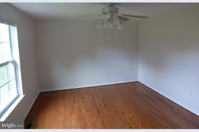 13422 Country Ridge Drive, Germantown, MD 20874 - Photo 11