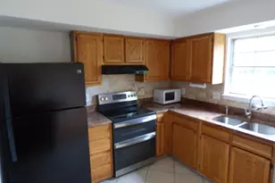 13422 Country Ridge Dr, Germantown, MD 20874 - Photo 3