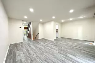 8119 Inverness Ridge Rd, Potomac, MD 20854 - Photo 11