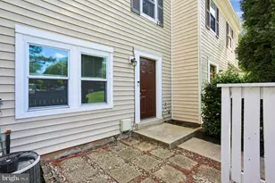 11467 Appledowre Way, Germantown, MD 20876 - Photo 3