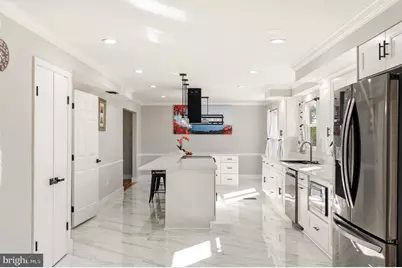 8701 Lochaven Drive, Gaithersburg, MD 20882 - Photo 19