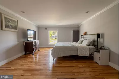 8701 Lochaven Drive, Gaithersburg, MD 20882 - Photo 29