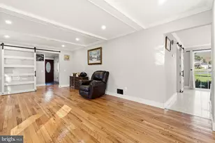 8701 Lochaven Dr, Gaithersburg, MD 20882 - Photo 21