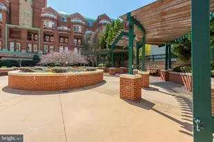 24 Courthouse Sq, Rockville, MD 20850 - Photo 21