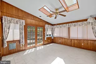 409 Hull Pl, Rockville, MD 20852 - Photo 35