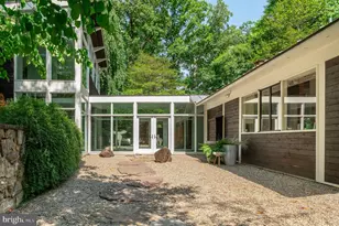7201 Broxburn Dr, Bethesda, MD 20817 - Photo 49