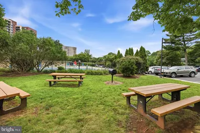 7525 Spring Lake Drive #C2, Bethesda, MD 20817 - Photo 33