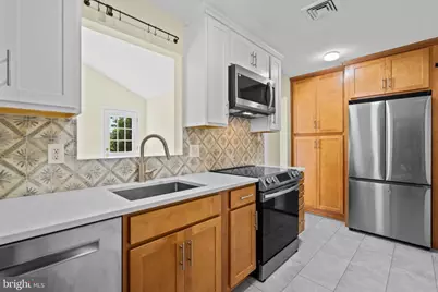 12200 Valleywood Drive, Silver Spring, MD 20902 - Photo 7
