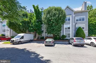 18518 Boysenberry Dr, Gaithersburg, MD 20879 - Photo 1