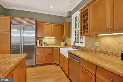 5225 Elliott Road, Bethesda, MD 20816 - Photo 15