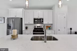 1017 Village Club Alley, Montgomery Village, MD 20886 - Photo 11