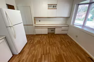 6411 E Halbert Rd, Bethesda, MD 20817 - Photo 3