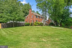 1709 White Oak Dr, Silver Spring, MD 20910 - Photo 3