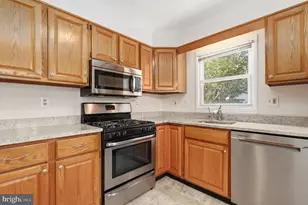 801 Lincoln St, Rockville, MD 20850 - Photo 11