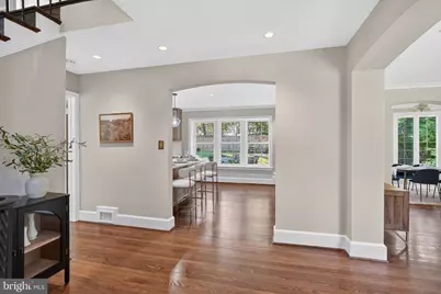 7504 Summit Avenue, Chevy Chase, MD 20815 - Photo 5