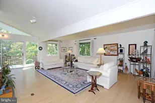 6900 Heatherhill Rd, Bethesda, MD 20817 - Photo 29