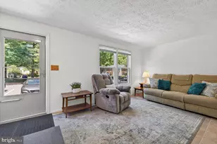12523 Laurel Grove Pl, Germantown, MD 20874 - Photo 3