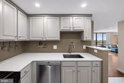 11710 Old Georgetown #1108, Rockville, MD 20852 - Photo 5