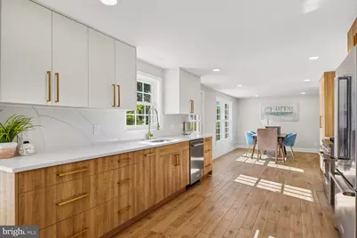 12301 Espalier Place, Potomac, MD 20854 - Photo 5