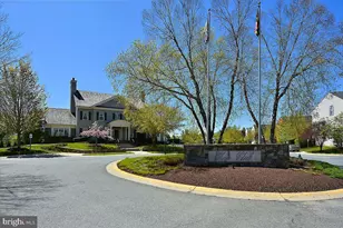 10407 Dalebrooke Ln, Potomac, MD 20854 - Photo 35