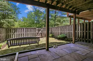 10407 Dalebrooke Ln, Potomac, MD 20854 - Photo 7