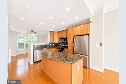 23514 Gardenside Place, Clarksburg, MD 20871 - Photo 3