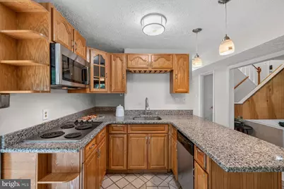 13413 Wisteria Drive, Germantown, MD 20874 - Photo 23