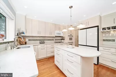 5253 Strathmore Avenue, Kensington, MD 20895 - Photo 17