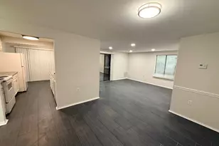 13200 Chalet Pl, Germantown, MD 20874 - Photo 11