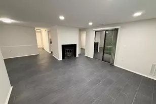 13200 Chalet Pl, Germantown, MD 20874 - Photo 3