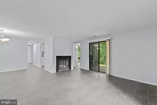13200 Chalet Pl, Germantown, MD 20874 - Photo 5