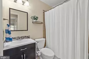 17 Hickory Hill Ct, Silver Spring, MD 20906 - Photo 23