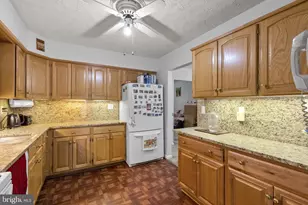 807 Snider Ln, Silver Spring, MD 20905 - Photo 13