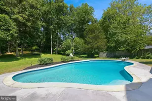 13 Trailridge Ct, Potomac, MD 20854 - Photo 3