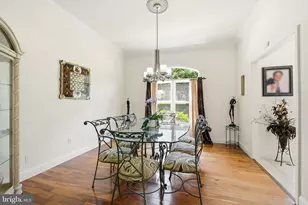 13 Trailridge Ct, Potomac, MD 20854 - Photo 13