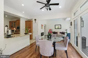 13 Trailridge Ct, Potomac, MD 20854 - Photo 11