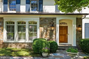 7009 Loch Lomond Dr, Bethesda, MD 20817 - Photo 3