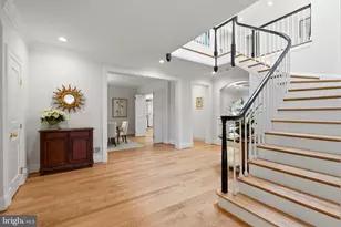 7009 Loch Lomond Dr, Bethesda, MD 20817 - Photo 5