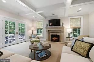 7009 Loch Lomond Dr, Bethesda, MD 20817 - Photo 15